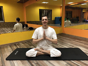 Йога, кундалини йога в фитнес клубе Dorfit на Кантемировской в Царицыо